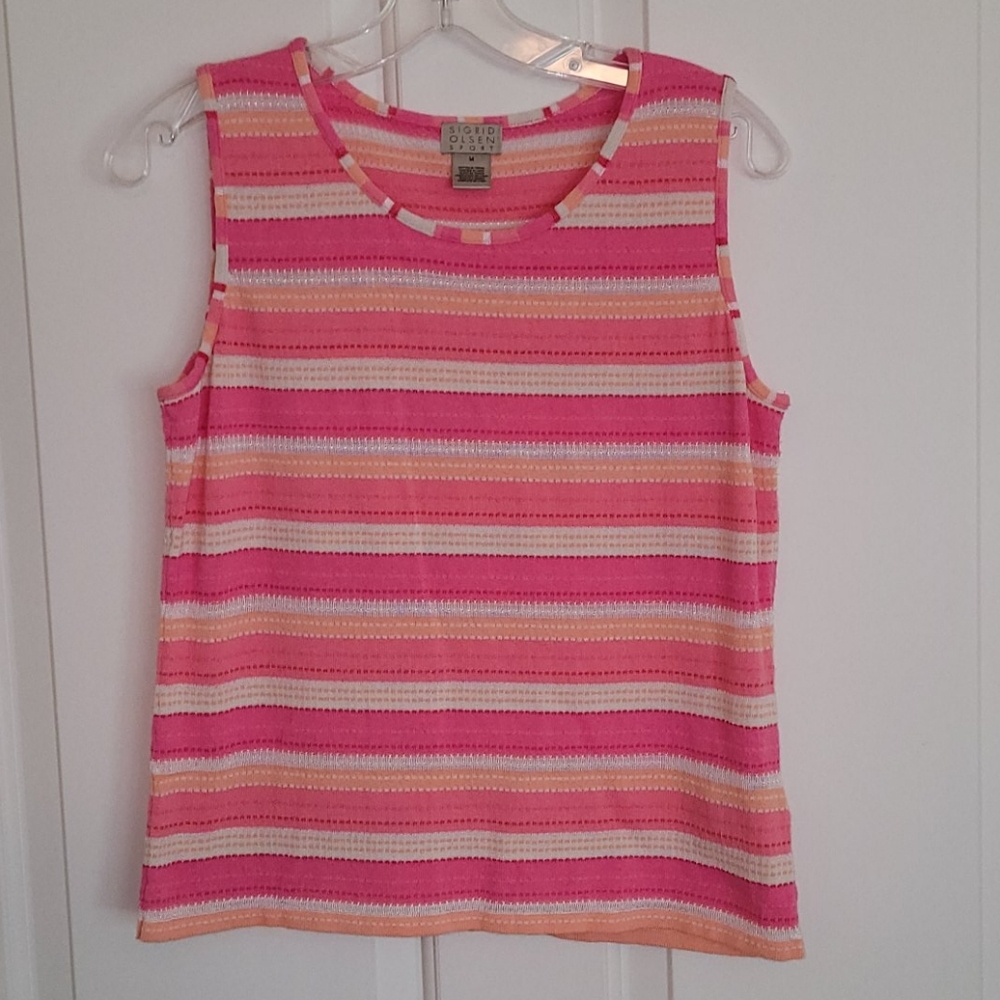 Signed Olsen tank top